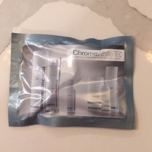 COPY - 🧖‍♀️4 Dermalogica Brightening ChromaWhiteT…